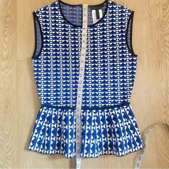 Modern Prep Peplum Top BCBG Knit Jacquard Structured Geometric Print - Picture 9 of 13